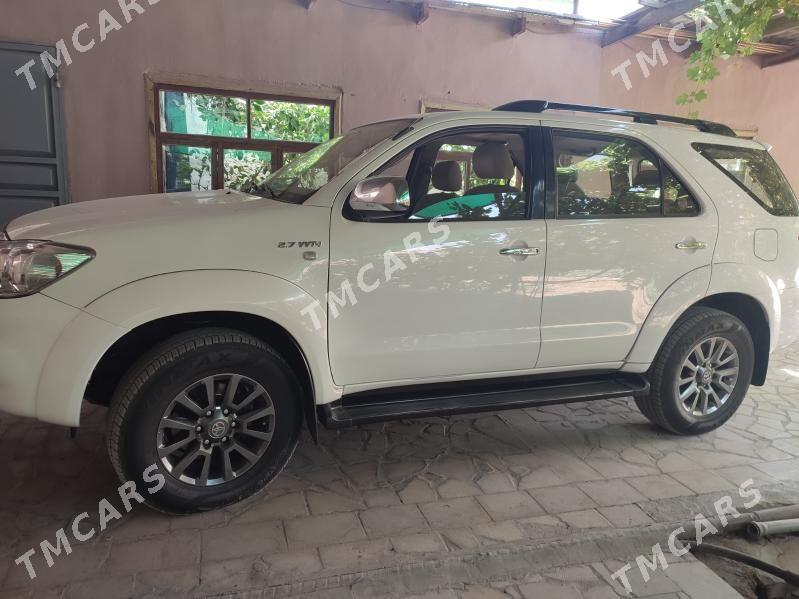 Toyota Fortuner 2011 - 280 000 TMT - Magdanly - img 1