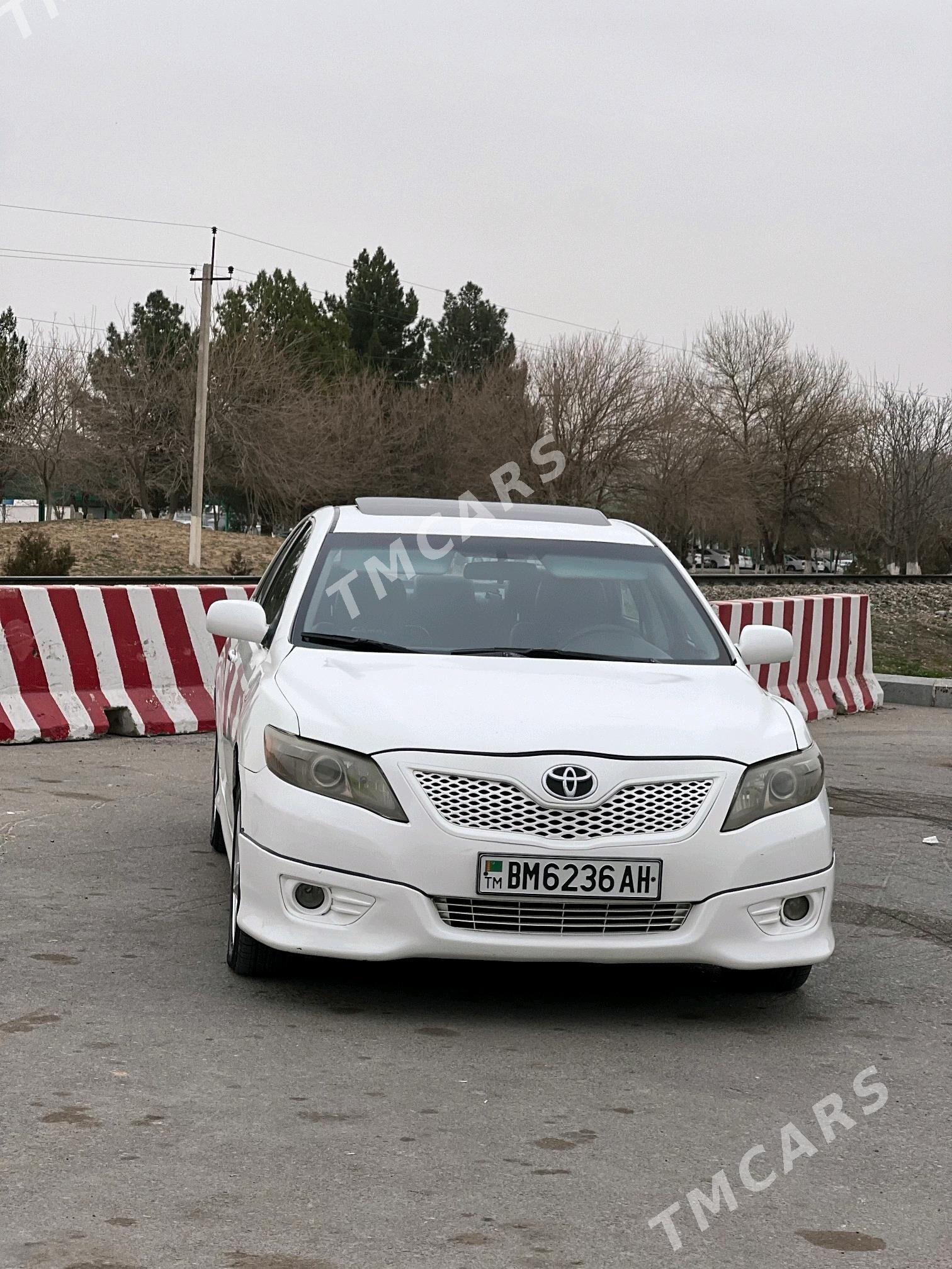 Toyota Camry 2008 - 170 000 TMT - Анев - img 2