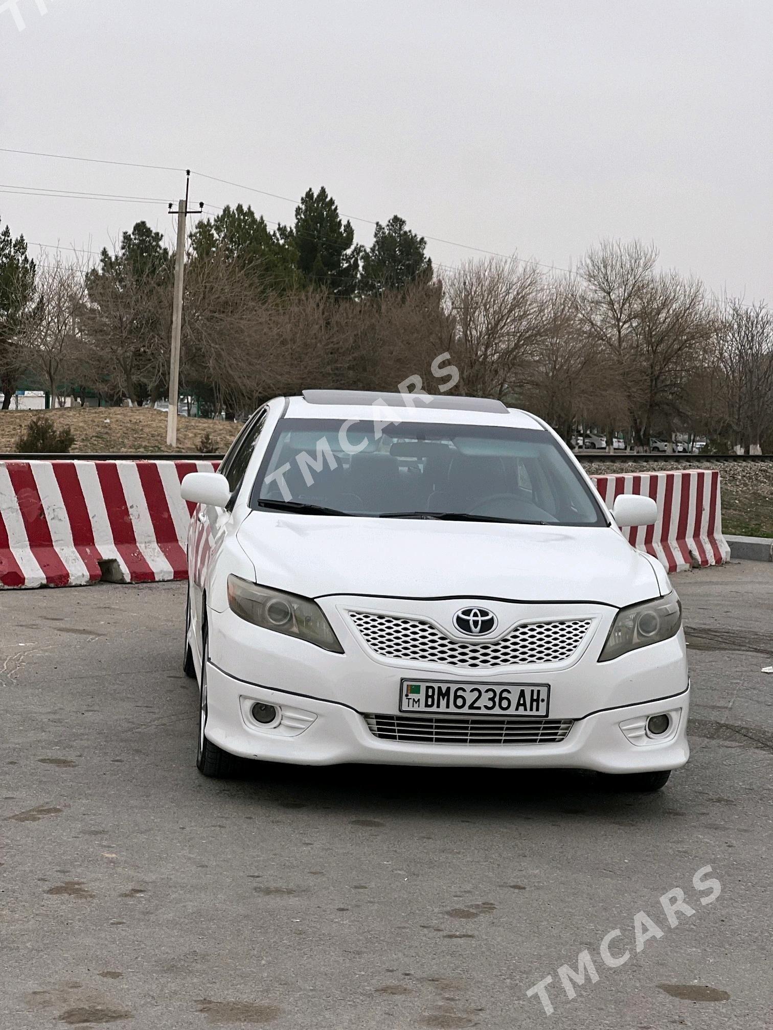 Toyota Camry 2008 - 170 000 TMT - Анев - img 3
