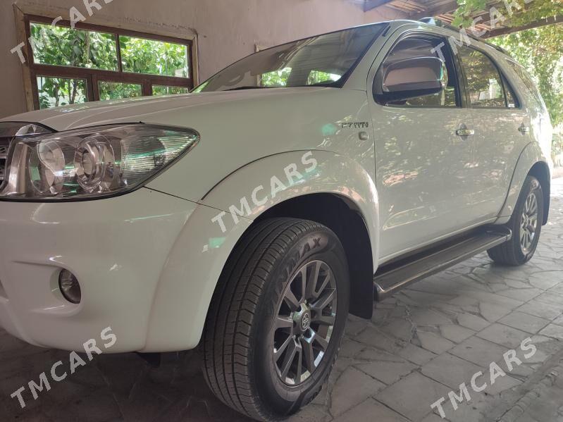 Toyota Fortuner 2011 - 280 000 TMT - Magdanly - img 6