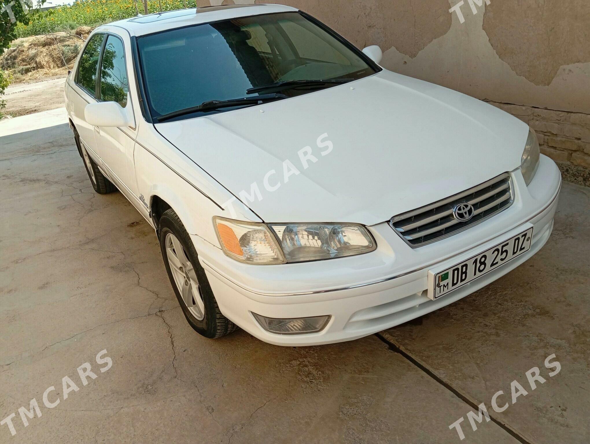 Toyota Camry 2000 - 138 000 TMT - Daşoguz - img 2