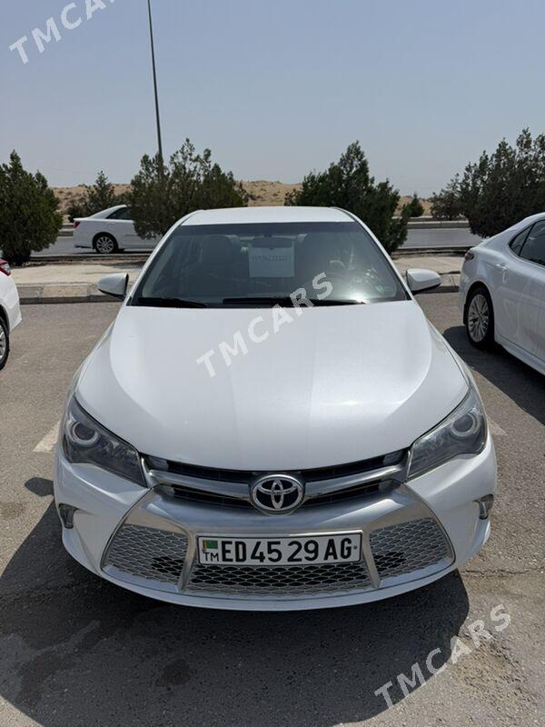 Toyota Camry 2017 - 266 000 TMT - "Altyn Asyr" Gündogar bazary (Jygyllyk) - img 3