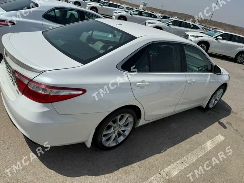 Toyota Camry 2017 - 266 000 TMT - "Altyn Asyr" Gündogar bazary (Jygyllyk) - img 2