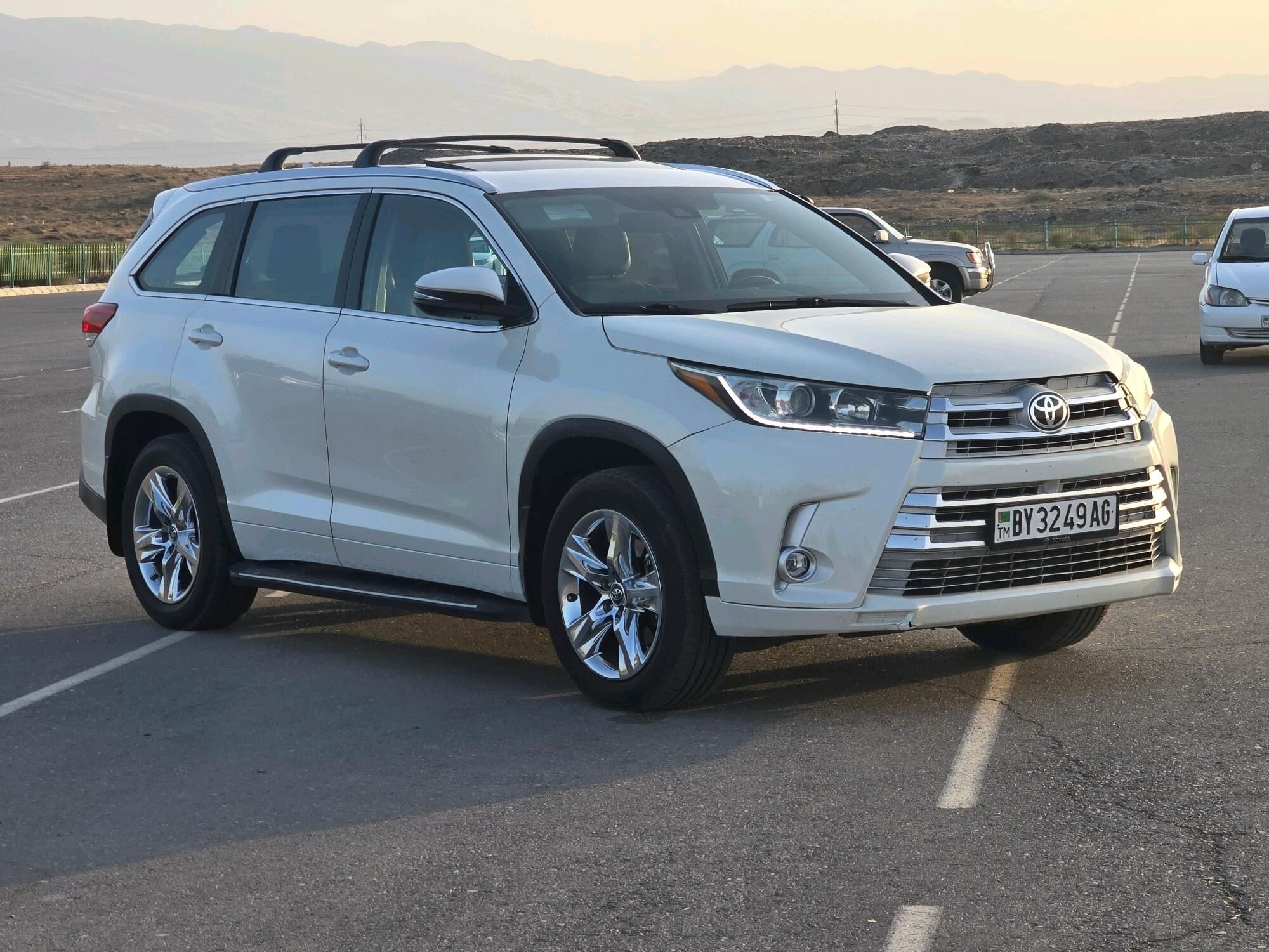 Toyota Highlander 2019 - 510 000 TMT - Aşgabat - img 2