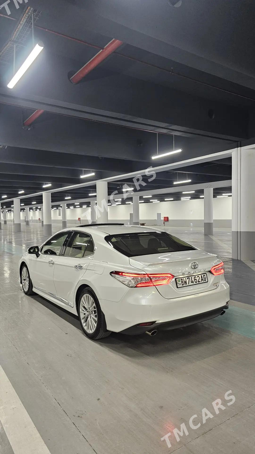 Toyota Camry 2021 - 453 000 TMT - Aşgabat - img 1