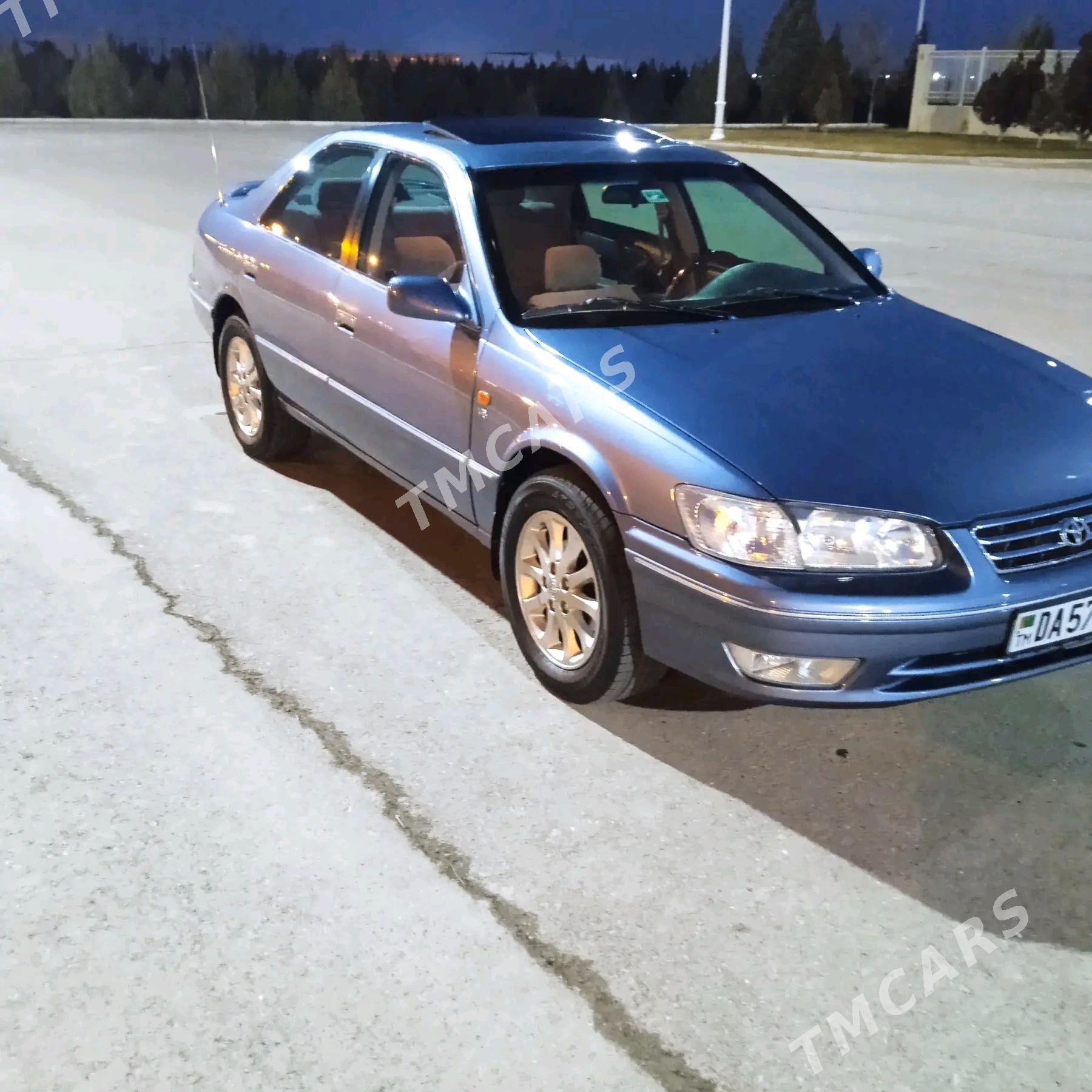 Toyota Camry 2001 - 70 000 TMT - Акдепе - img 2