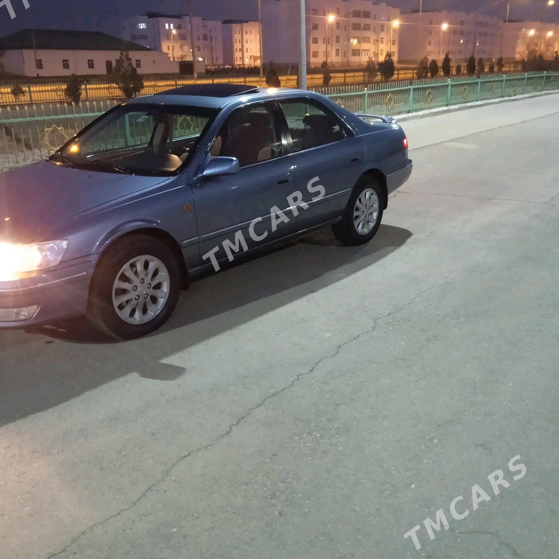 Toyota Camry 2001 - 70 000 TMT - Акдепе - img 4