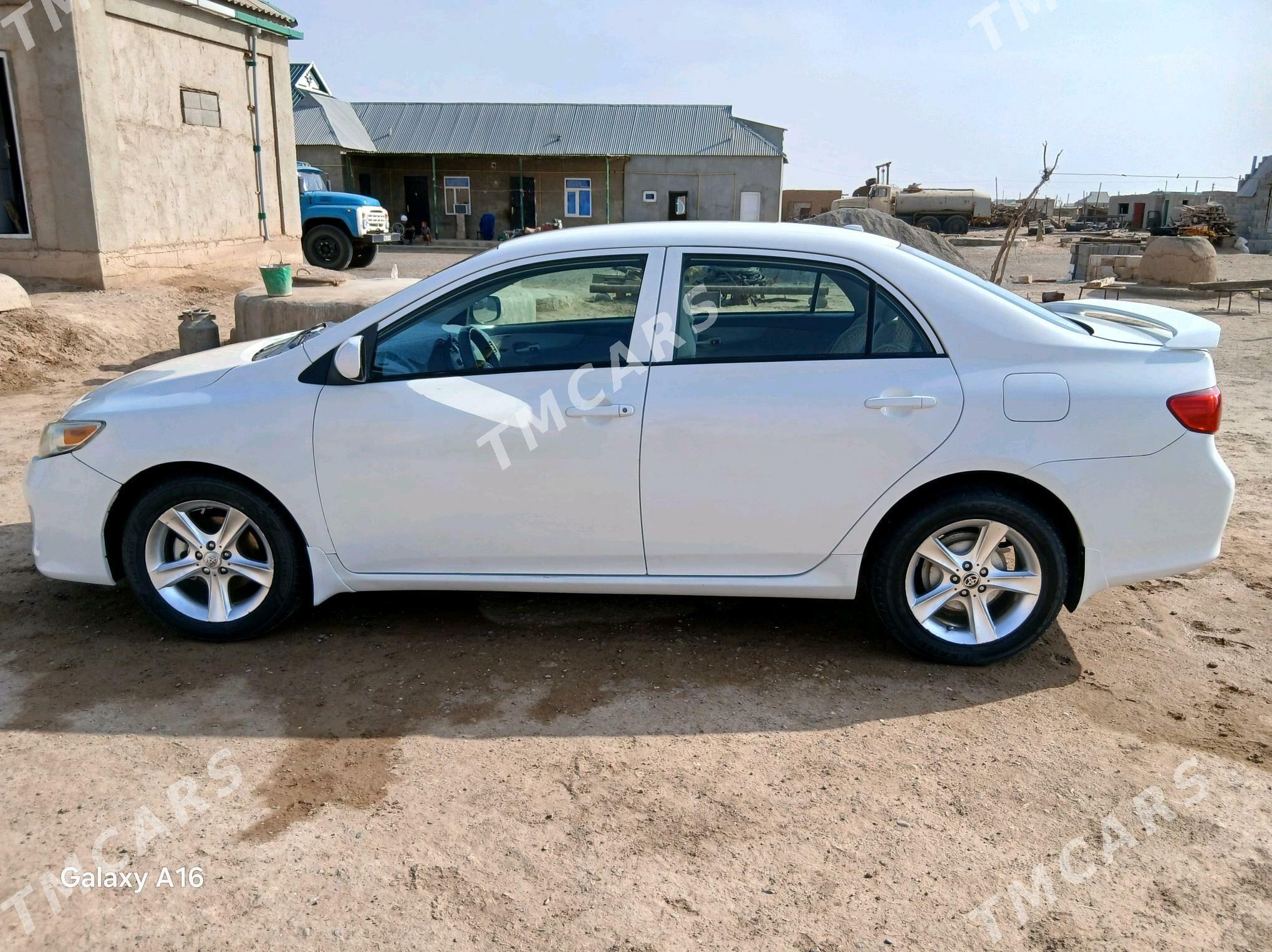 Toyota Corolla 2010 - 155 000 TMT - Ak bugdaý etraby - img 2
