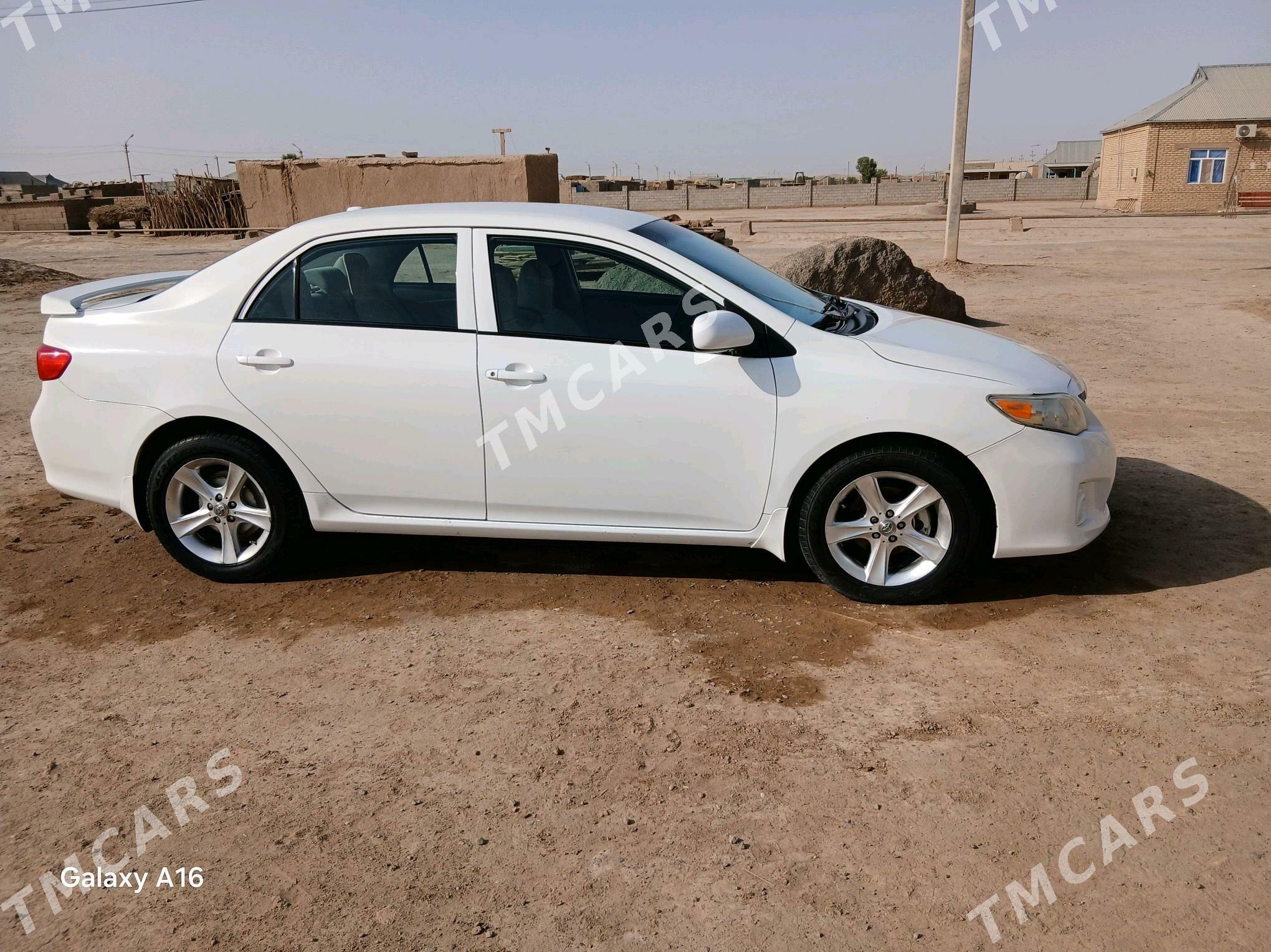 Toyota Corolla 2010 - 155 000 TMT - Ak bugdaý etraby - img 3
