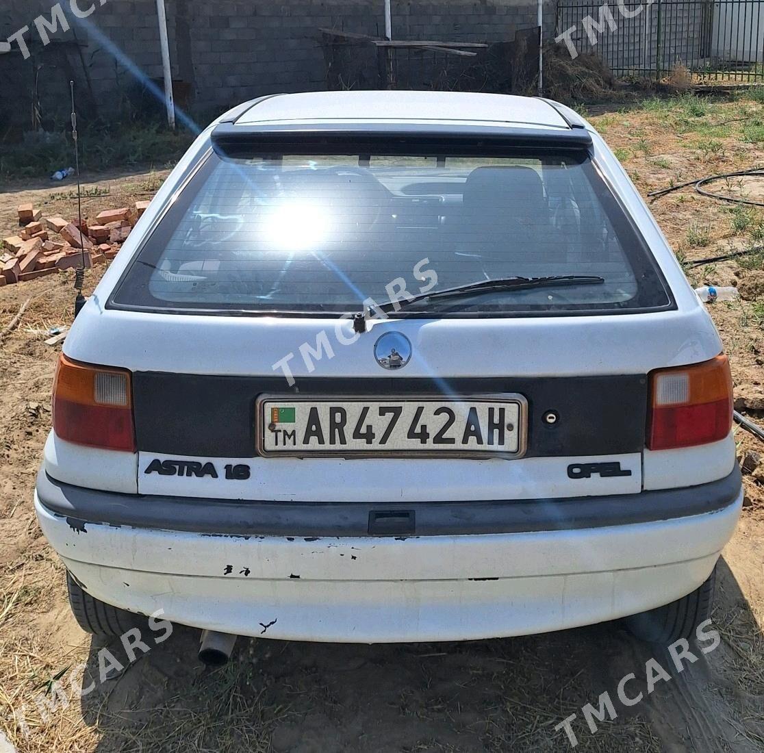 Opel Astra 1991 - 30 000 TMT - Гёкдепе - img 1
