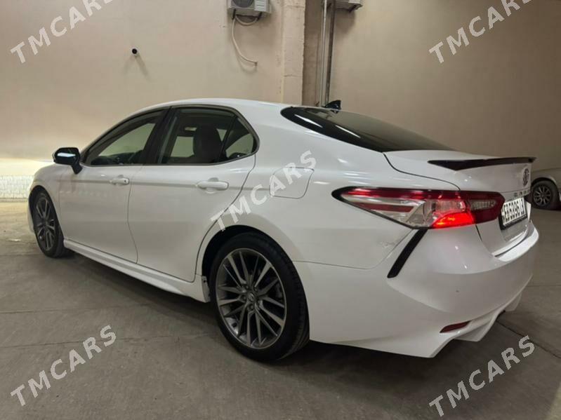 Toyota Camry 2020 - 329 000 TMT - Сакар - img 1