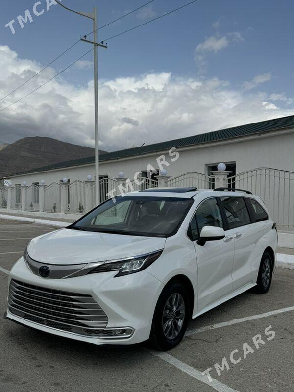 Toyota Sienna 2023 - 490 000 TMT - Балканабат - img 7