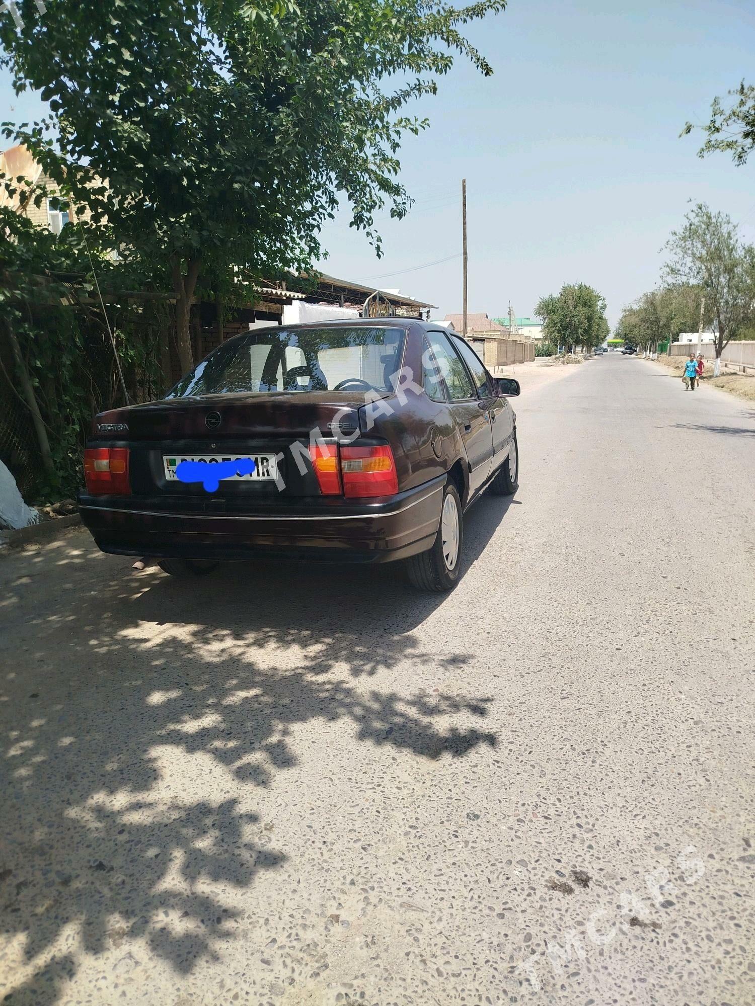 Opel Vectra 1995 - 30 000 TMT - Murgap - img 4