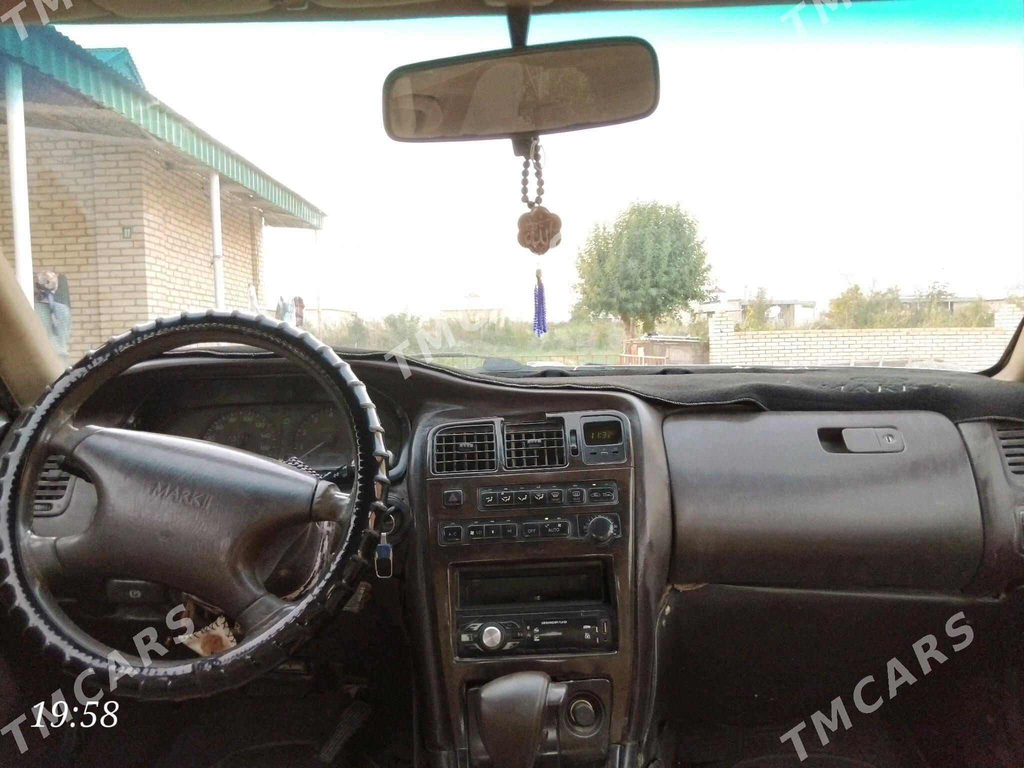 Toyota Mark II 1993 - 48 000 TMT - Мары - img 5
