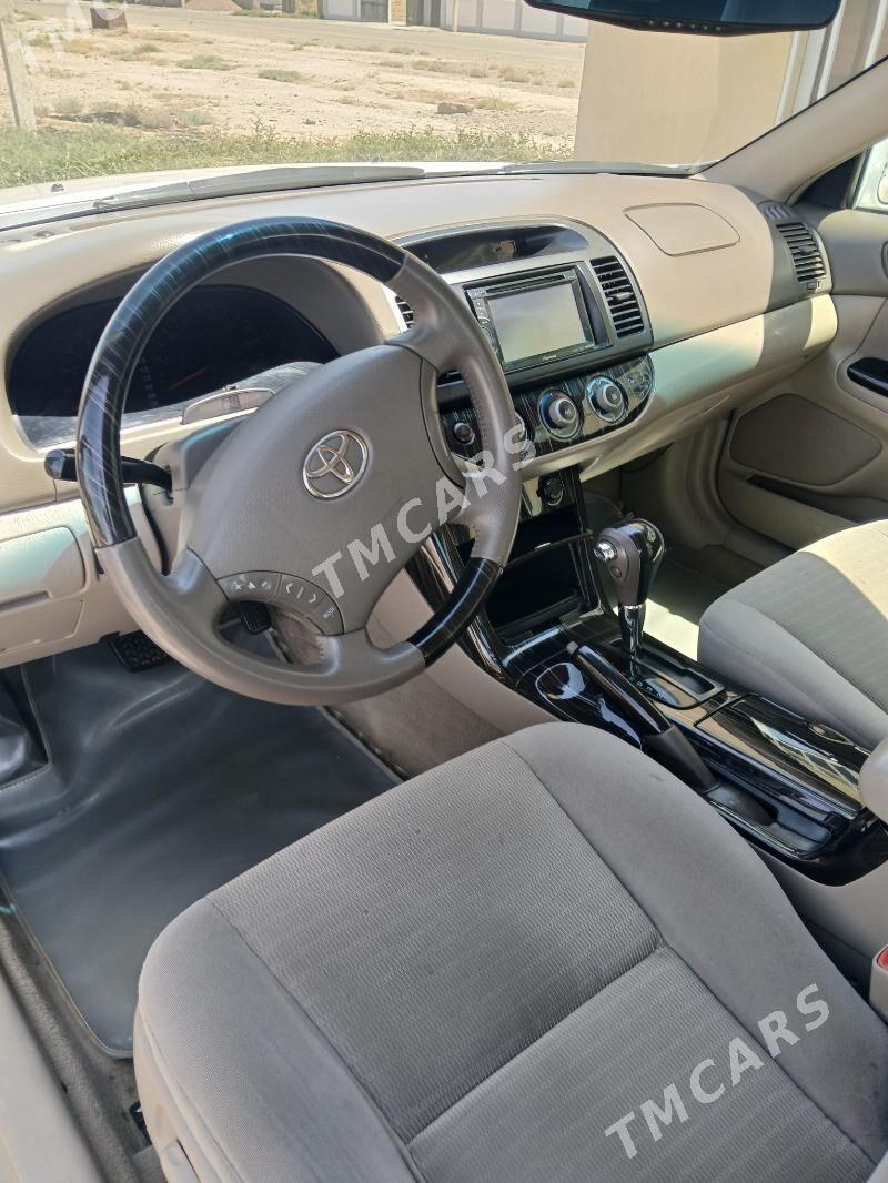 Toyota Camry 2004 - 175 000 TMT - Sarahs - img 7