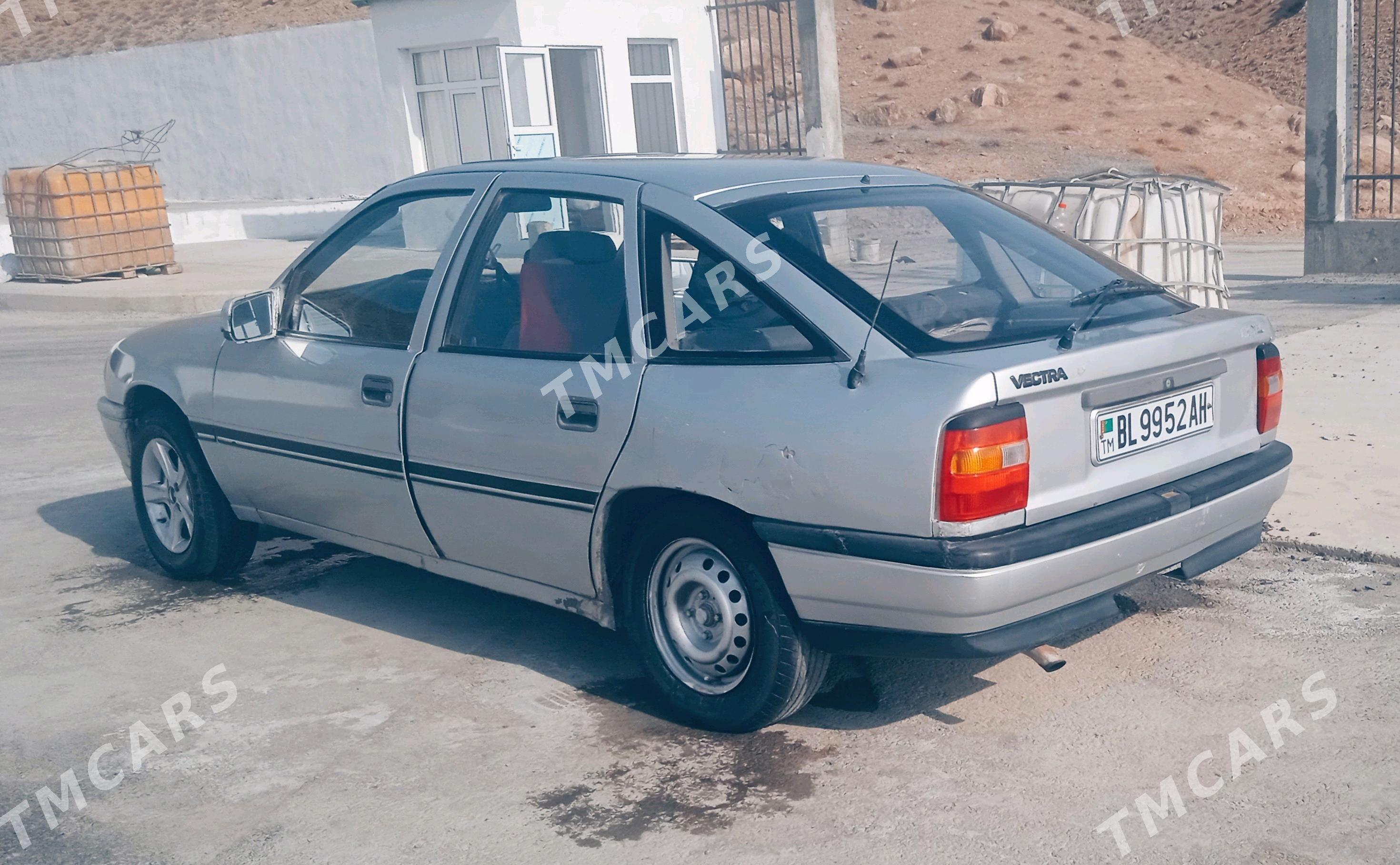 Opel Vectra 1989 - 20 000 TMT - Gökdepe - img 4