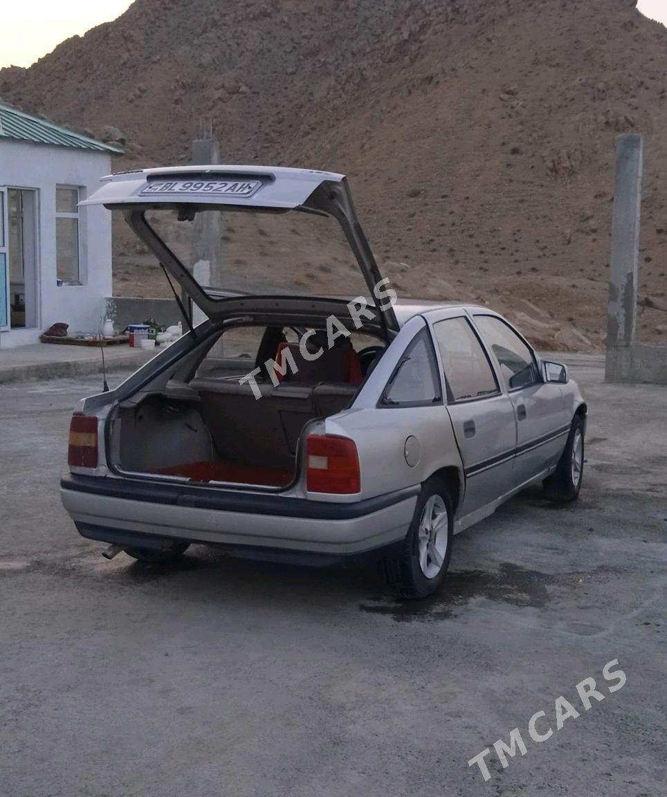 Opel Vectra 1989 - 20 000 TMT - Gökdepe - img 5