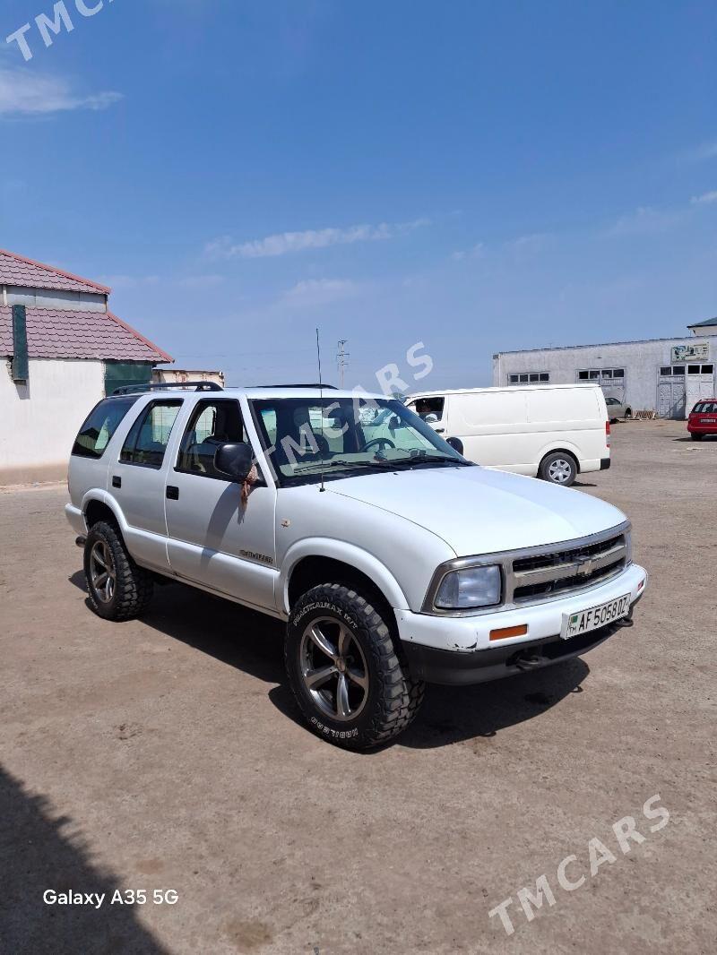 Chevrolet Blazer 1996 - 50 000 TMT - Дашогуз - img 2