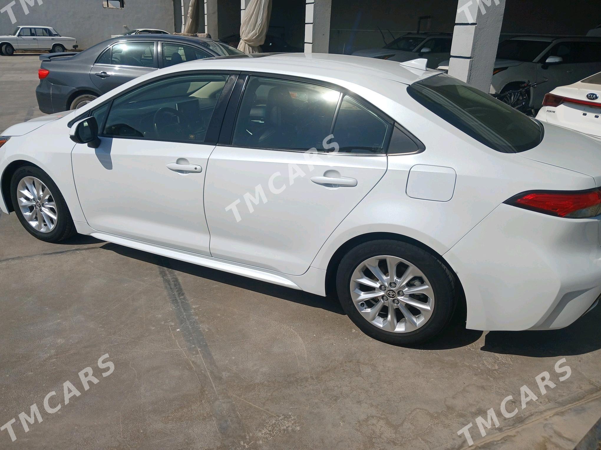 Toyota Corolla 2020 - 240 000 TMT - Векильбазар - img 3