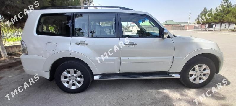 Mitsubishi Pajero 2013 - 265 000 TMT - Garadamak Şor - img 6