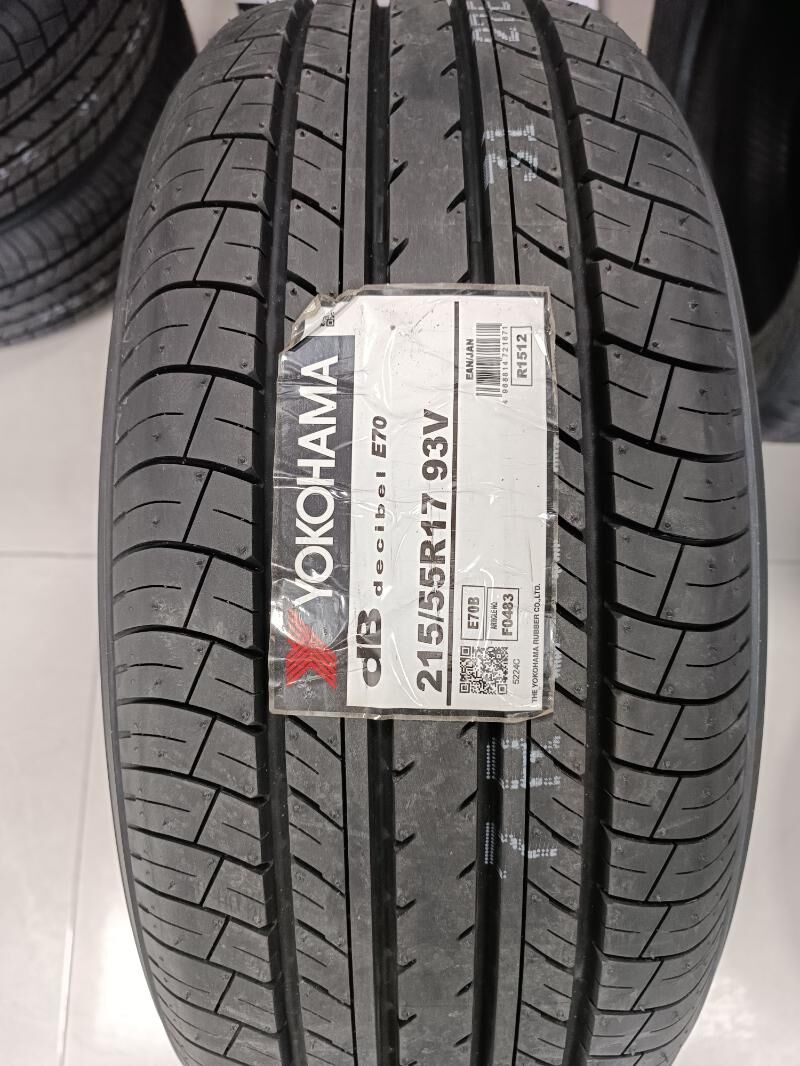 Yokohama 215/55/17/ 25Ý 1 450 TMT - Garadamak - img 2