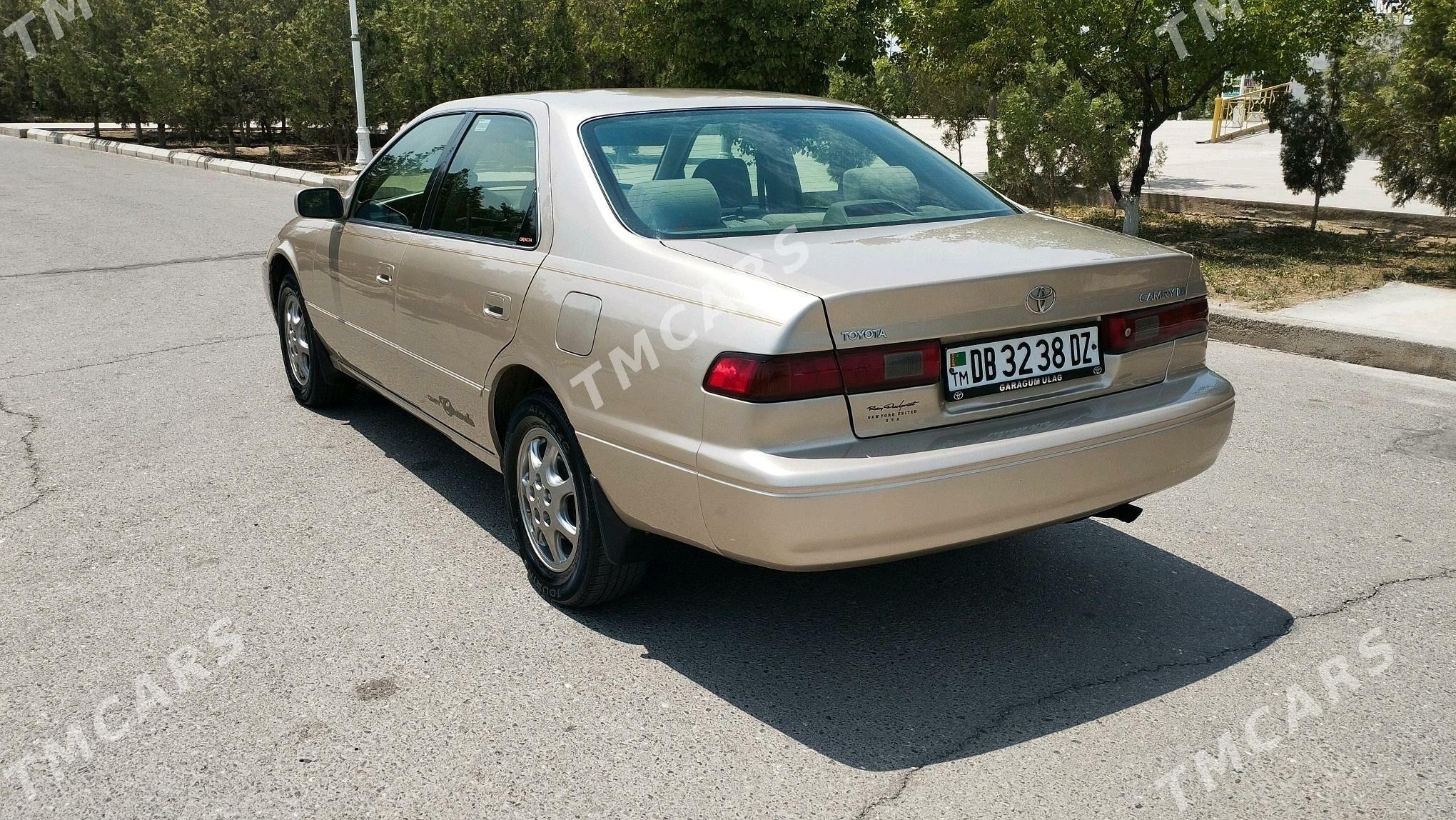 Toyota Camry 1999 - 135 000 TMT - Дашогуз - img 5