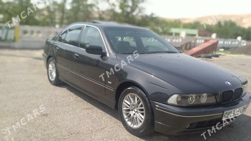 BMW E39 2002 - 120 000 TMT - Türkmenbaşy - img 4
