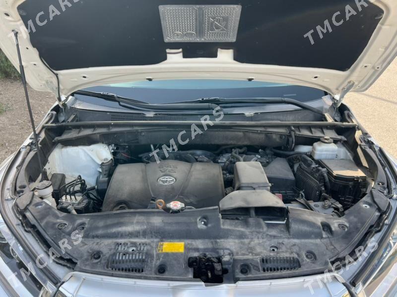 Toyota Highlander 2019 - 459 000 TMT - Ашхабад - img 10