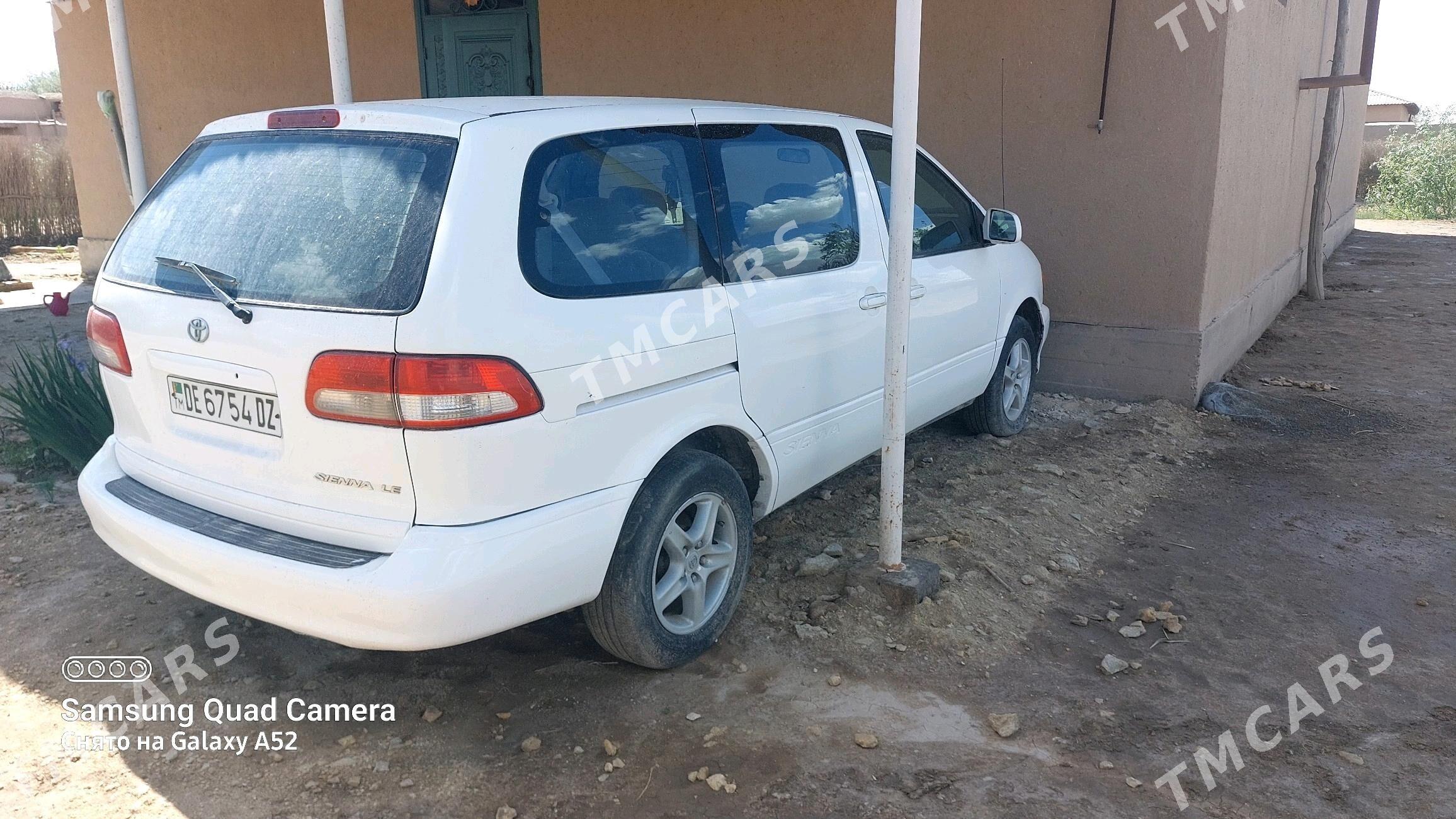 Toyota Sienna 2001 - 120 000 TMT - Türkmenbaşy etr. - img 1