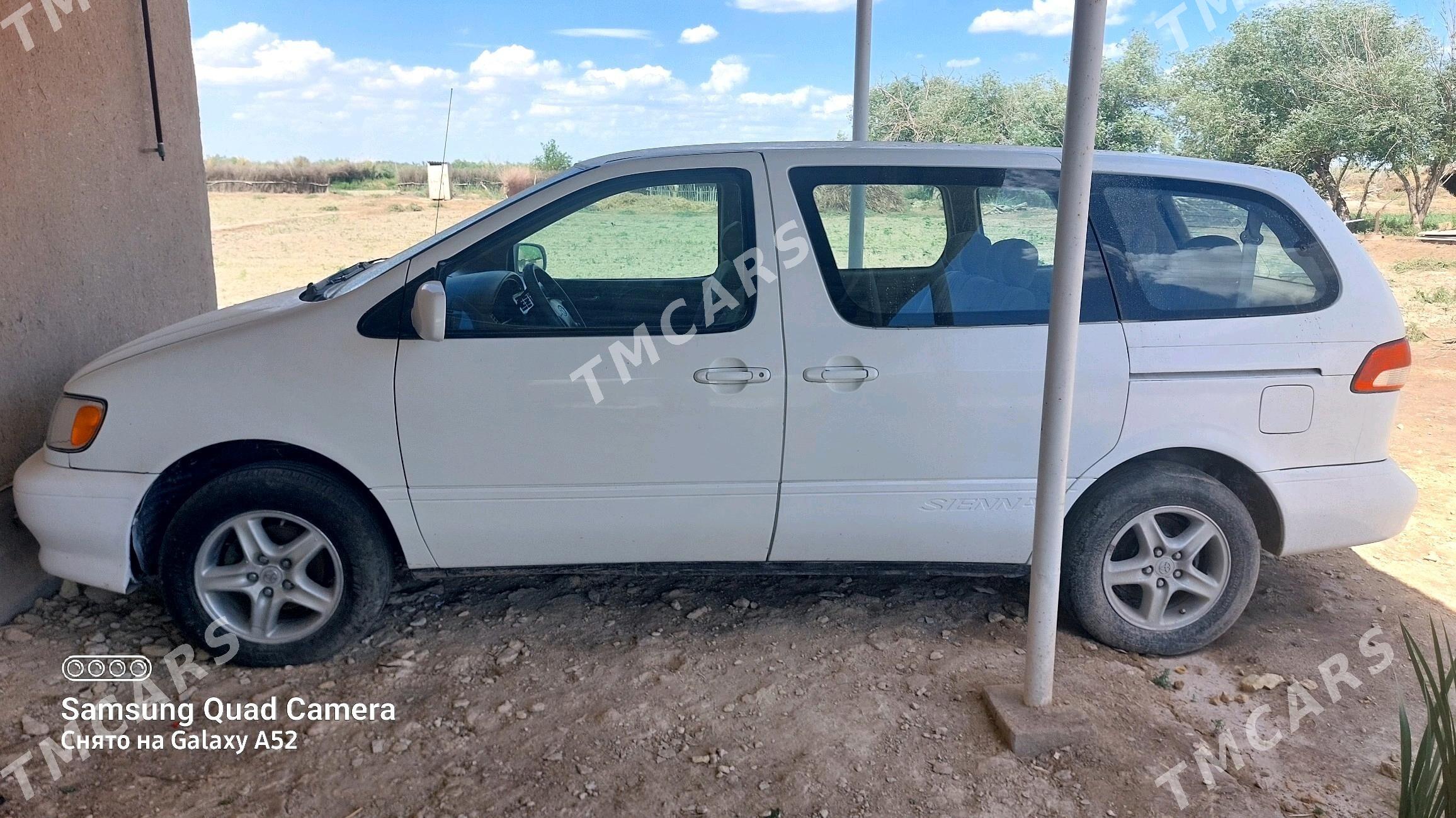 Toyota Sienna 2001 - 120 000 TMT - Türkmenbaşy etr. - img 2