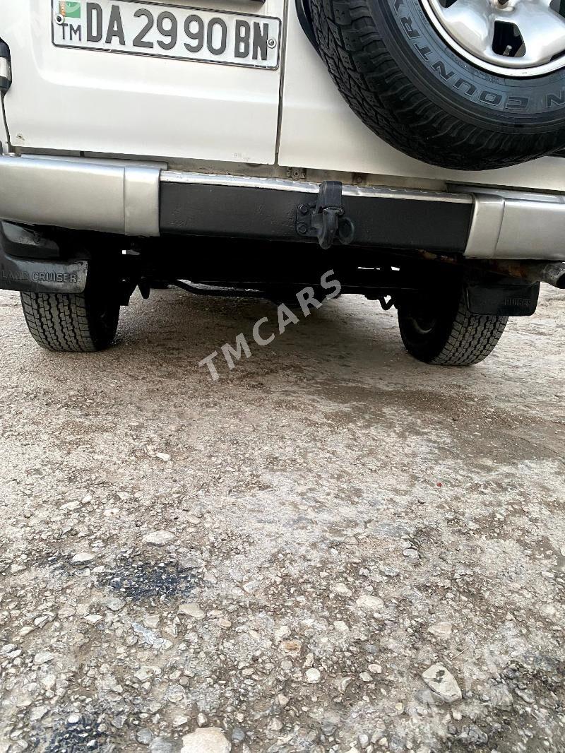Toyota Land Cruiser 1992 - 95 000 TMT - Balkanabat - img 6