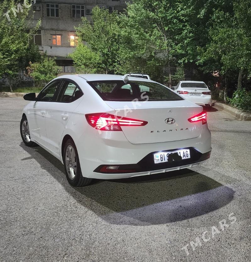 Hyundai Elantra 2019 - 240 000 TMT - Aşgabat - img 1