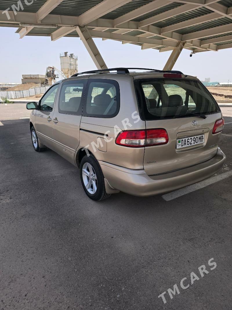 Toyota Sienna 2002 - 165 000 TMT - Мары - img 3
