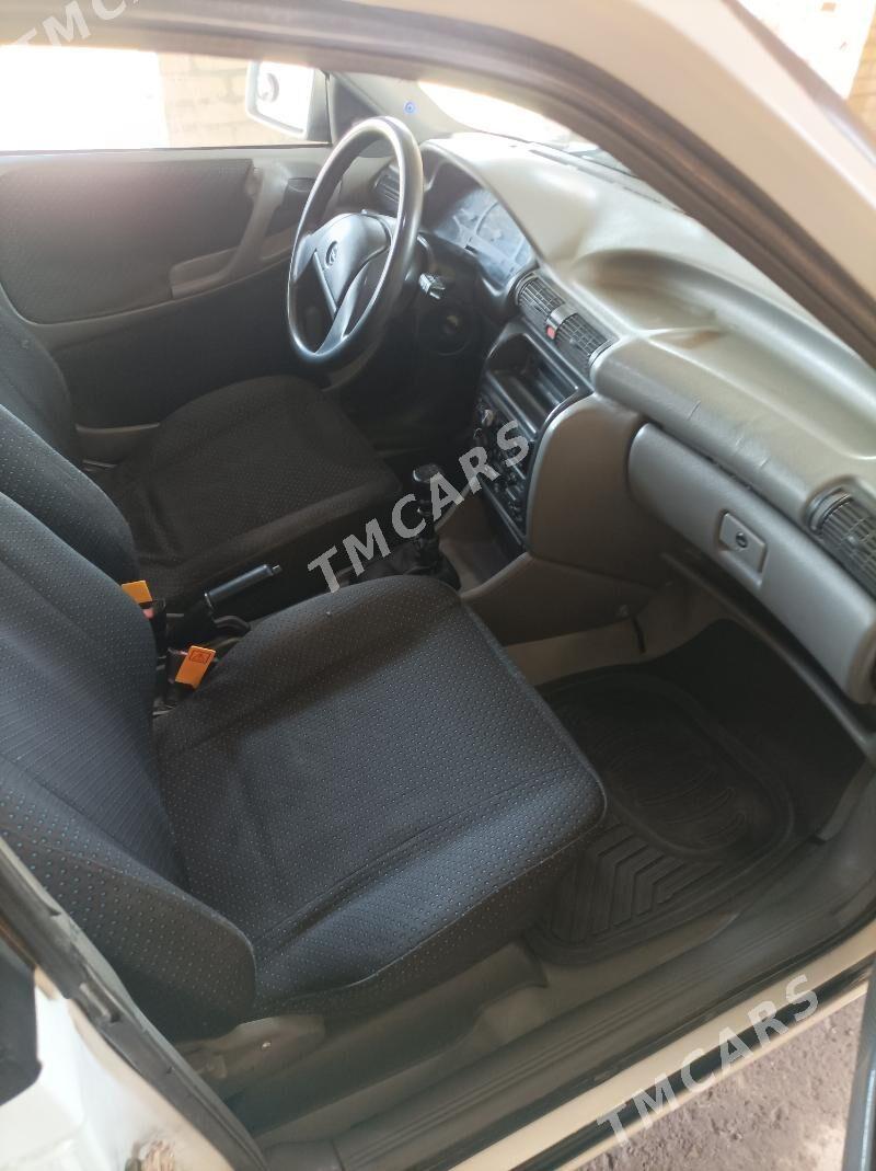 Opel Astra 1993 - 35 000 TMT - Чарджоу - img 3