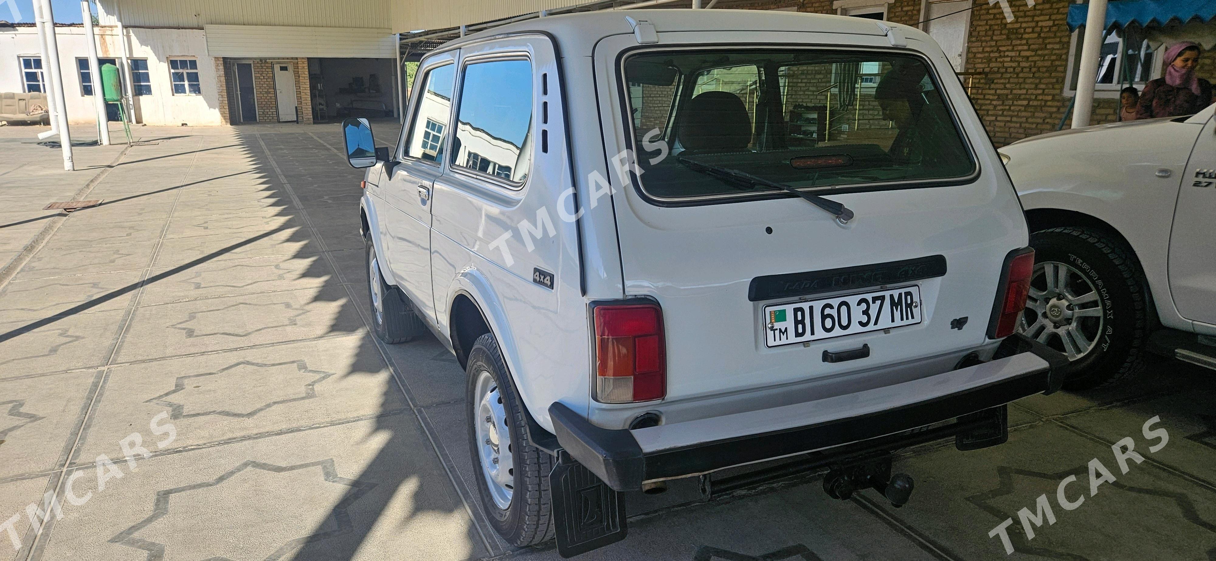 Lada Niva 2003 - 60 000 TMT - Байрамали - img 4