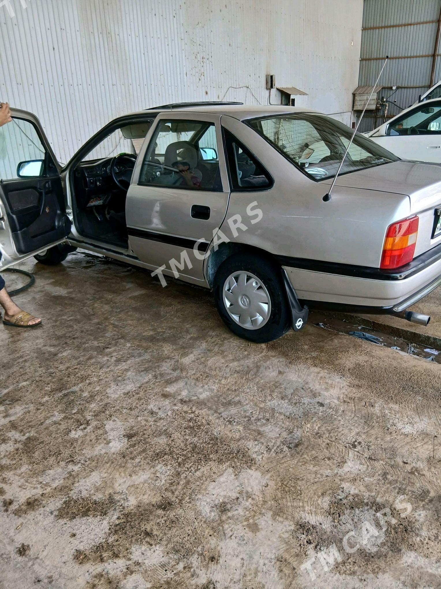 Opel Vectra 1992 - 39 000 TMT - Mary - img 5