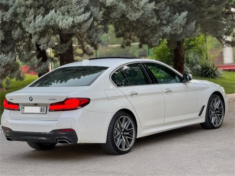 BMW 5 Series 2017 - 590 000 TMT - Ашхабад - img 1