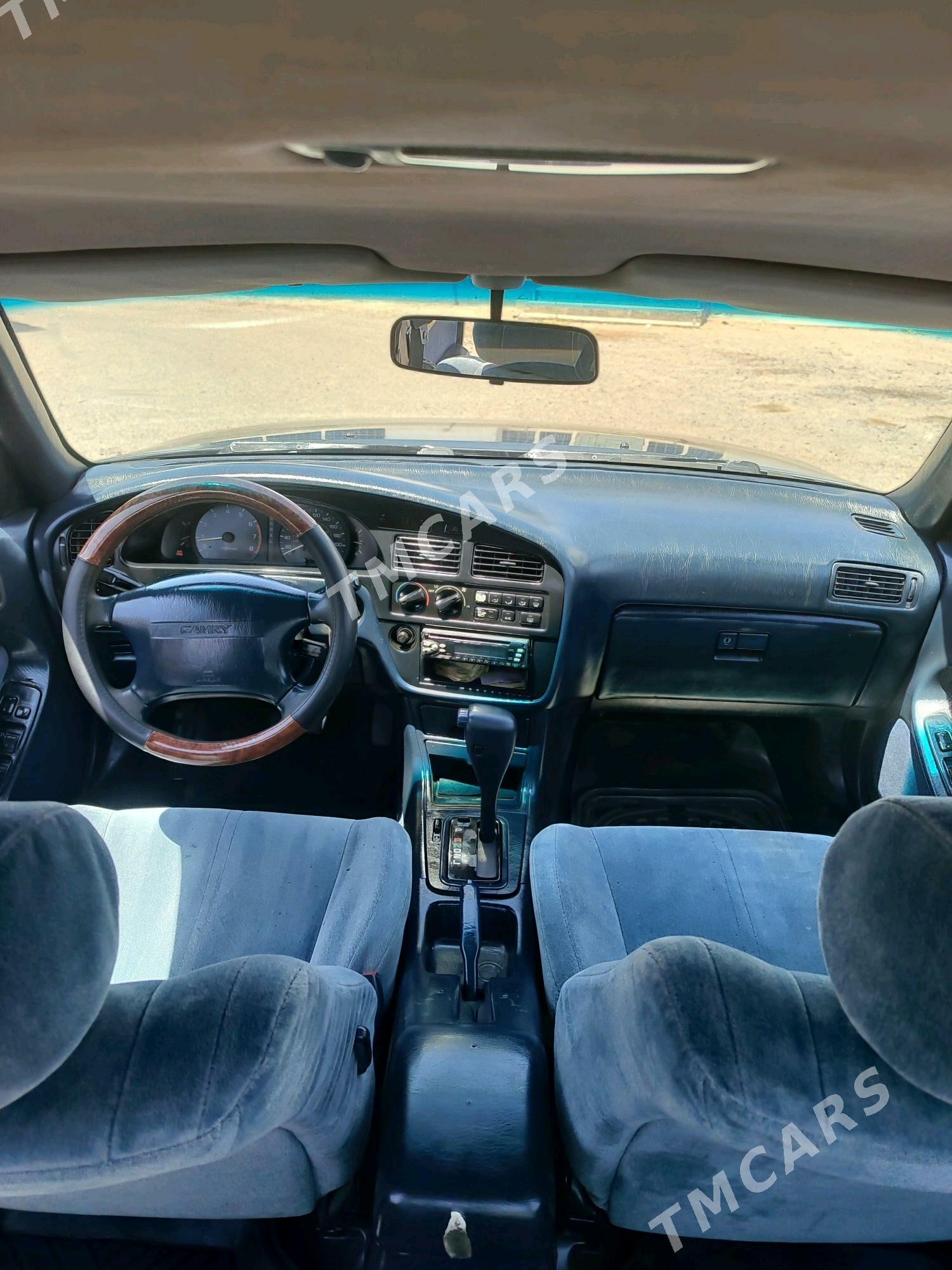 Toyota Camry 1993 - 85 000 TMT - Baýramaly - img 3