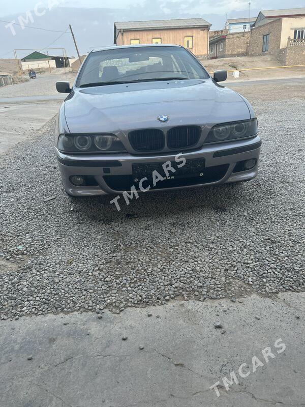 BMW E39 1998 - 115 000 TMT - Köýtendag - img 2