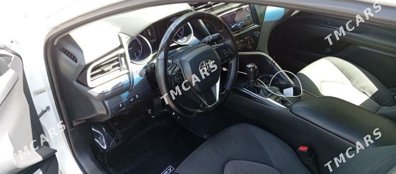 Toyota Camry 2019 - 230 000 TMT - Aşgabat - img 9