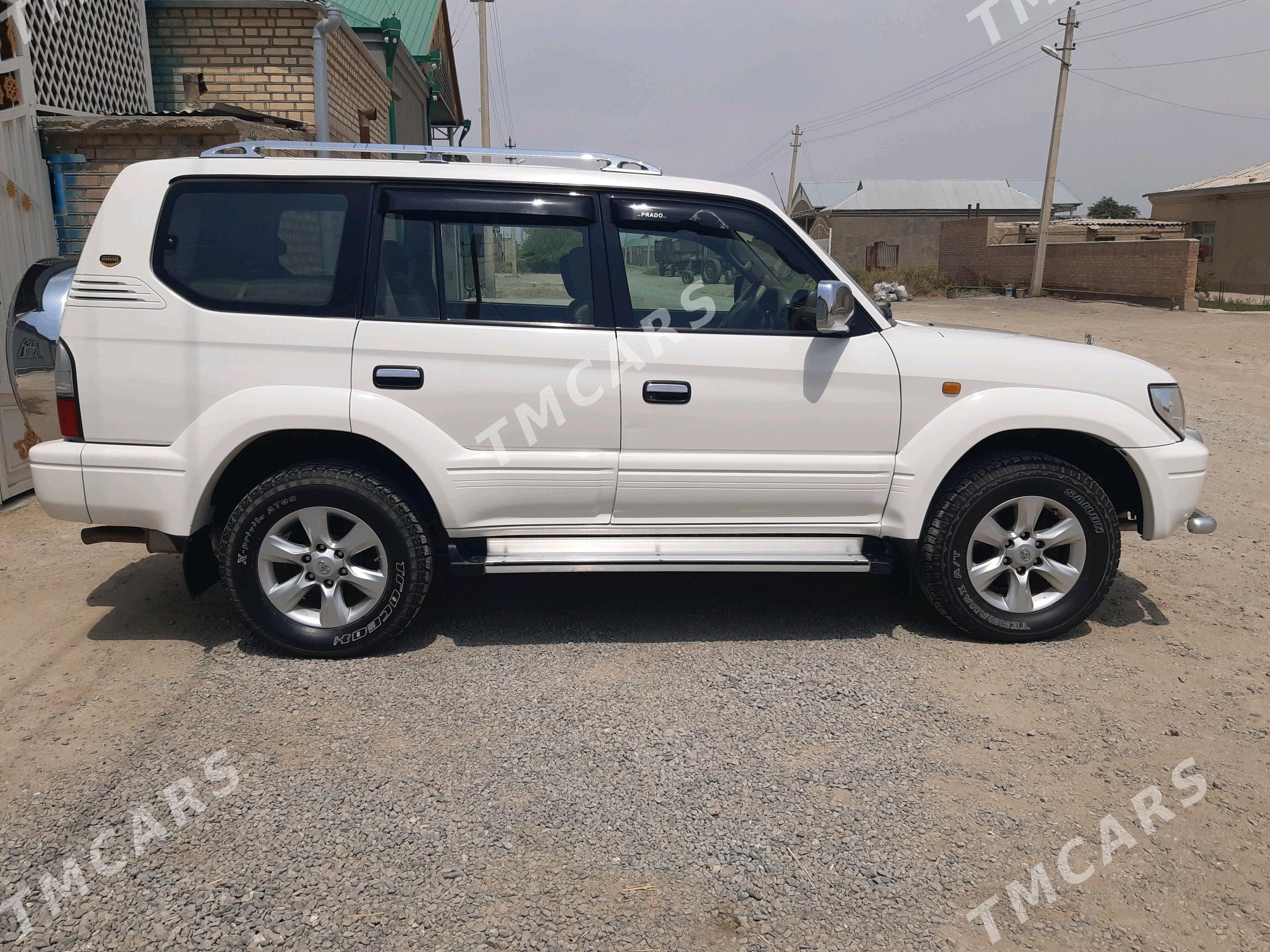Toyota Land Cruiser Prado 2000 - 200 000 TMT - Бахарден - img 5