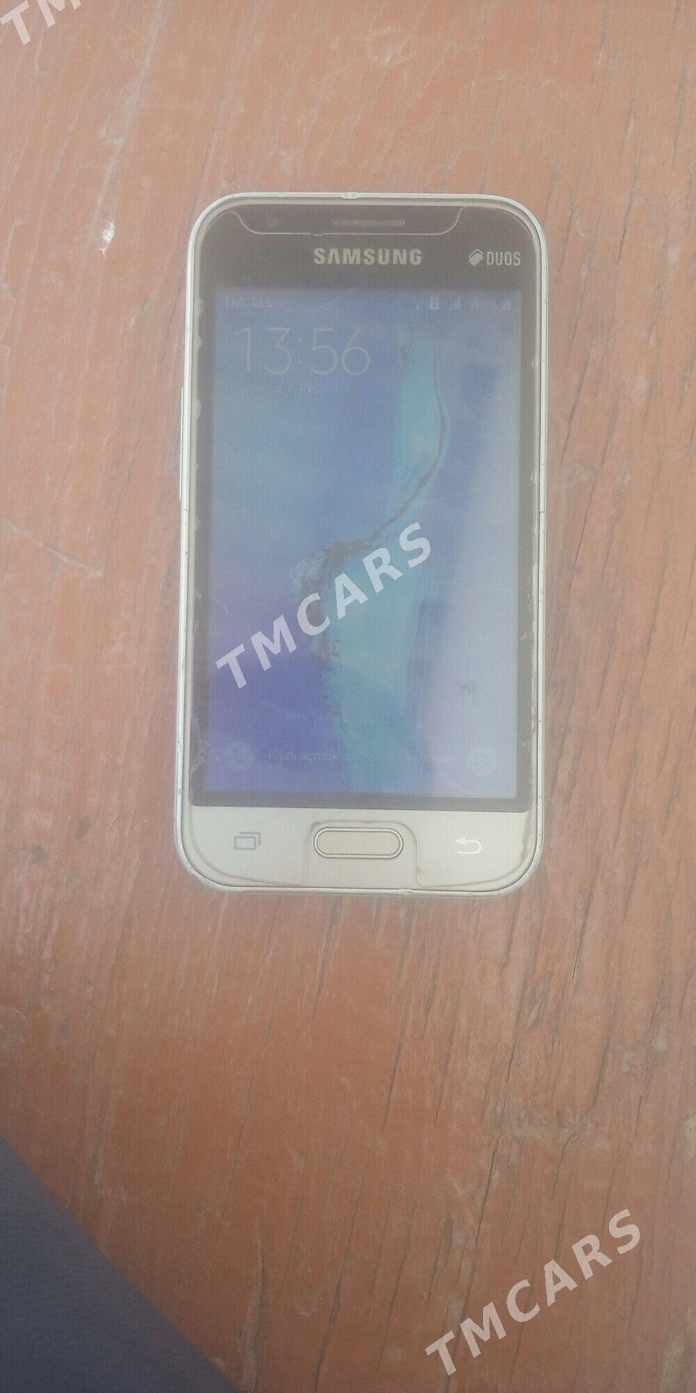 J1 mini - Sarahs - img 2