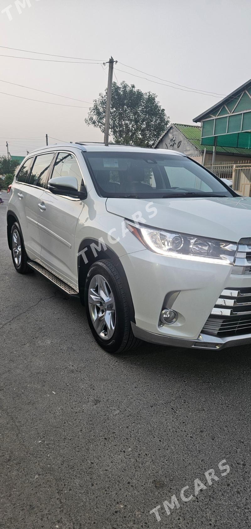 Toyota Highlander 2018 - 450 000 TMT - Aşgabat - img 7