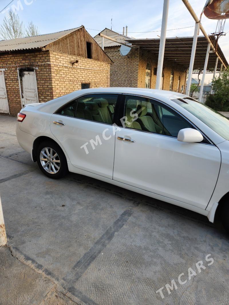 Toyota Camry 2010 - 183 000 TMT - Mary - img 3