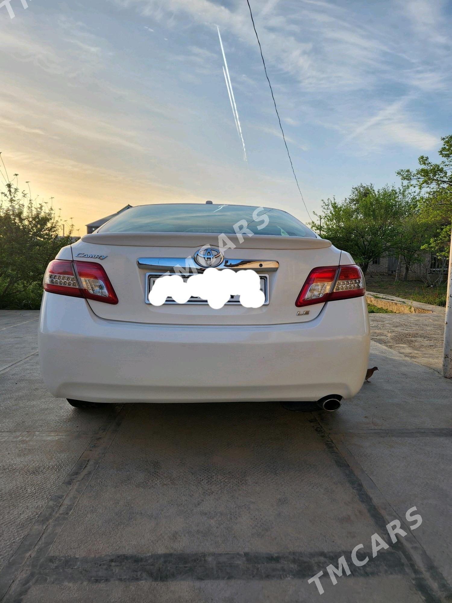 Toyota Camry 2010 - 183 000 TMT - Mary - img 5