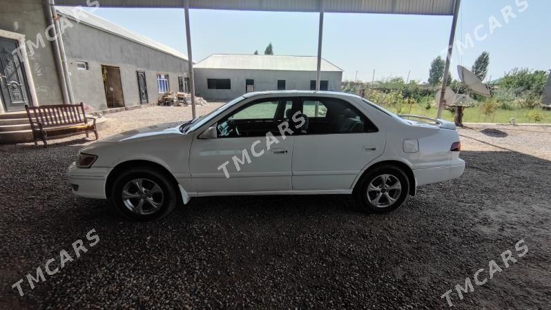 Toyota Camry 2000 - 130 000 TMT - Мары - img 3