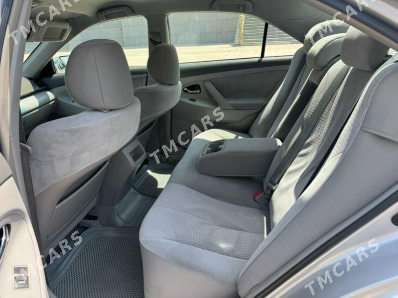 Toyota Camry 2010 - 179 000 TMT - Дашогуз - img 9