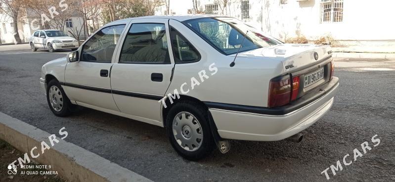 Opel Vectra 1992 - 40 000 TMT - 30 mkr - img 4