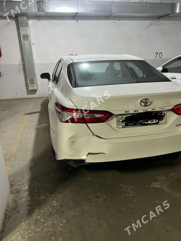 Toyota Camry 2018 - 310 000 TMT - Aşgabat - img 2