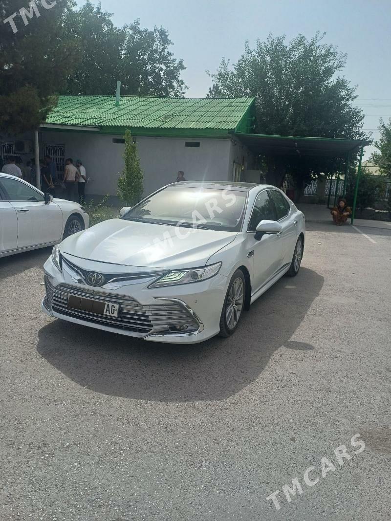 Toyota Camry 2023 - 422 000 TMT - Ашхабад - img 3